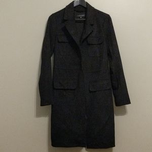 Dynamite by Aritzia trench